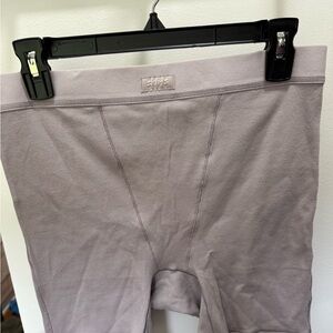 SKIMS Rib Boxer (girlfriend) Woman Oyster